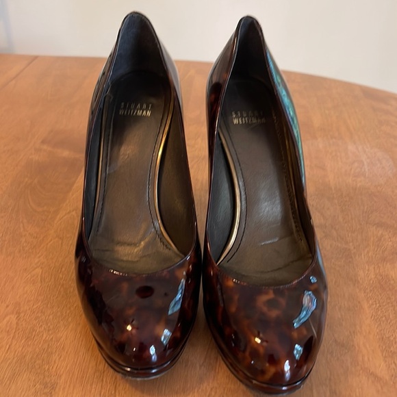 Stuart Weitzman Shoes - Stuart Weitzman patent marbled black and brown PUMPS size 10